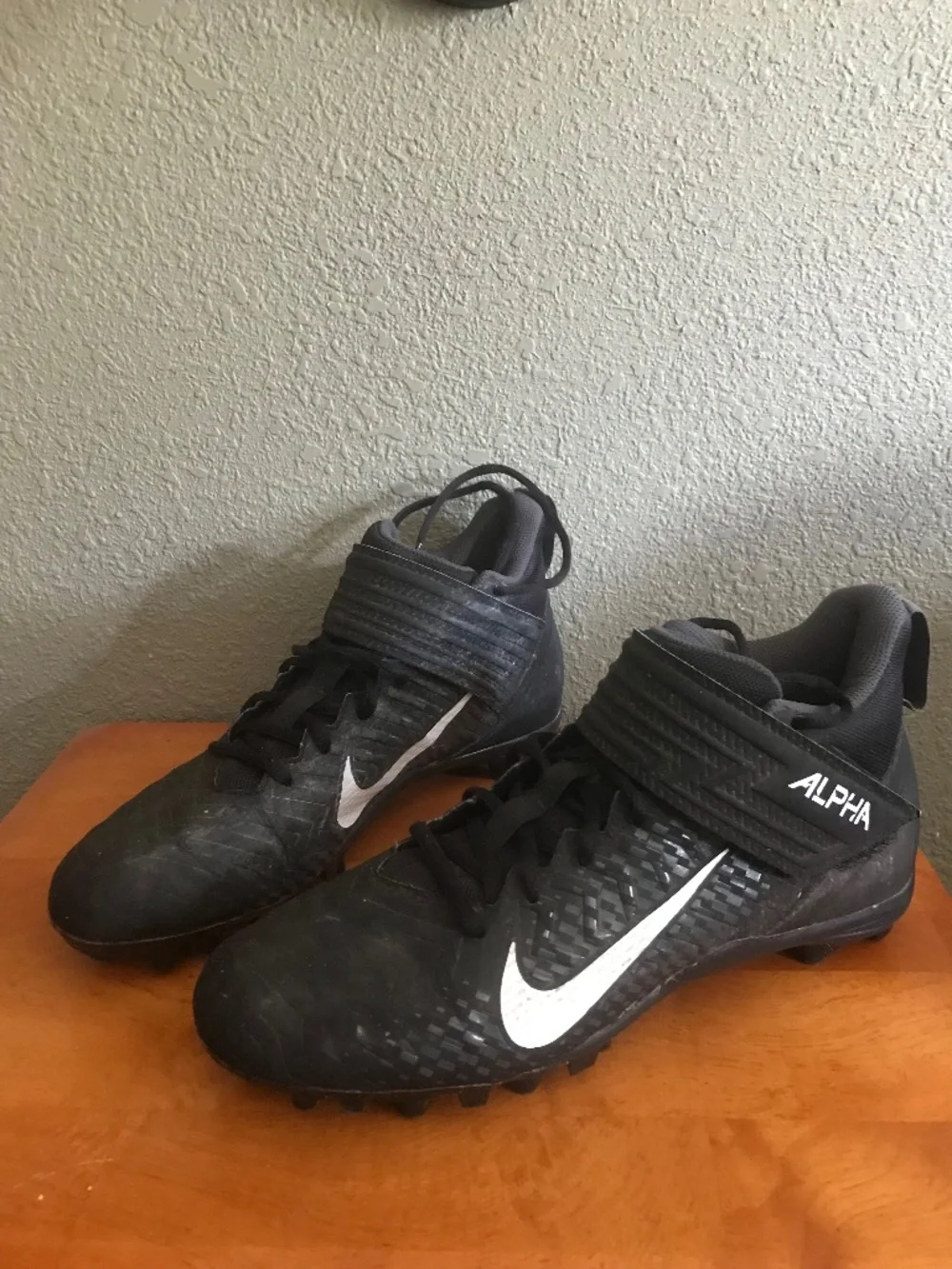 Nike Alpha Menace football cleats